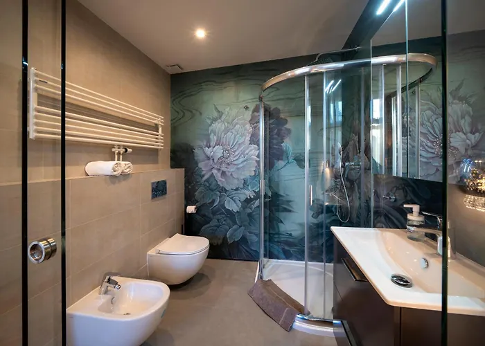 Old Town - 3 With 2 Bathroom & Balcony براغ