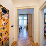 Old Town - 3 With 2 Bathroom & Balcony 公寓 布拉格