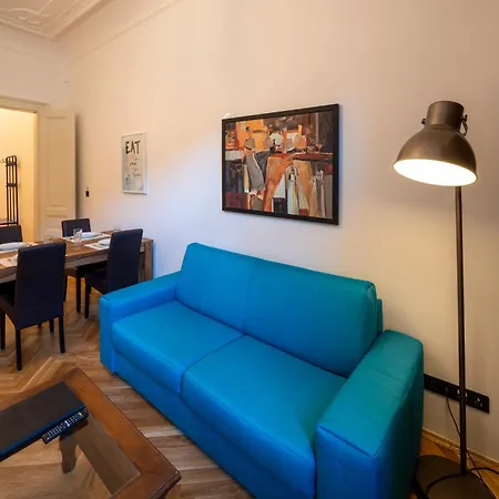 Old Town - 3 With 2 Bathroom & Balcony 28 Rijna * براغ