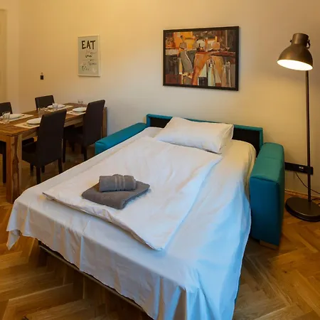 Old Town - 3 With 2 Bathroom & Balcony 28 Rijna * Prag